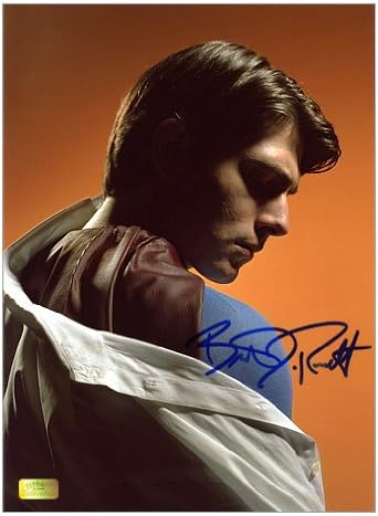 Студийная снимка Брандън Раута с автограф 8,5x11