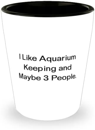 Харесва ми съдържа аквариум и, може би 3-ма човека. Чаша, Керамика чаша за аквариум, забавни подаръци за аквариум