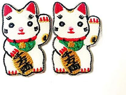 Та комплект от 2 Малки. Мини Щастлив Котка Коте Япония Японски Знак Икона Сладък Cartoony Логото На Ивици Шият Желязо